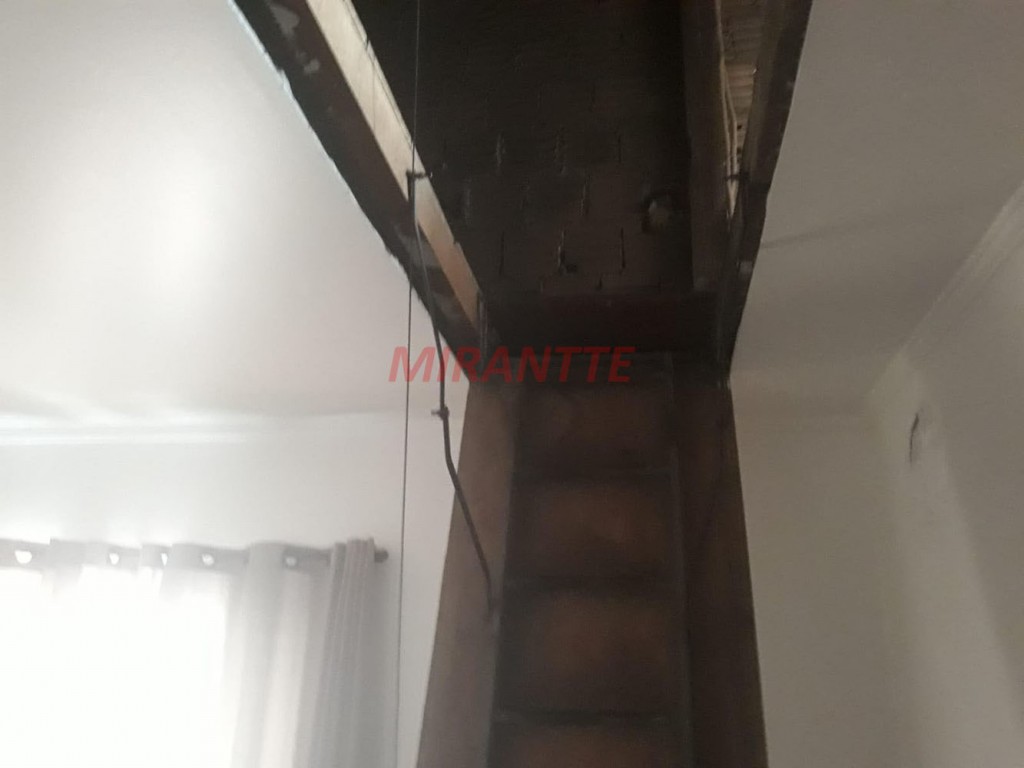 Sobrado de 120m² com 4 quartos em Limão