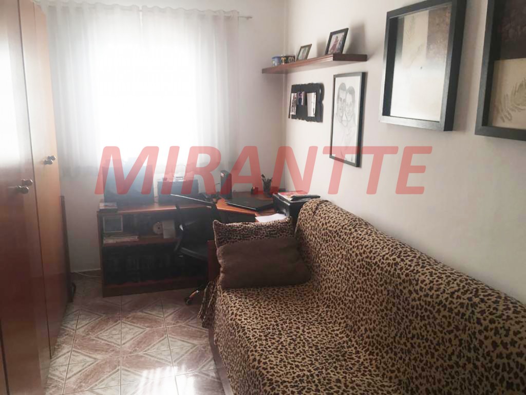 Sobrado de 175m² com 4 quartos em Parada Inglesa