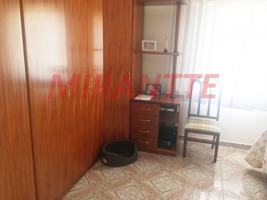 Sobrado de 175m² com 4 quartos em Parada Inglesa
