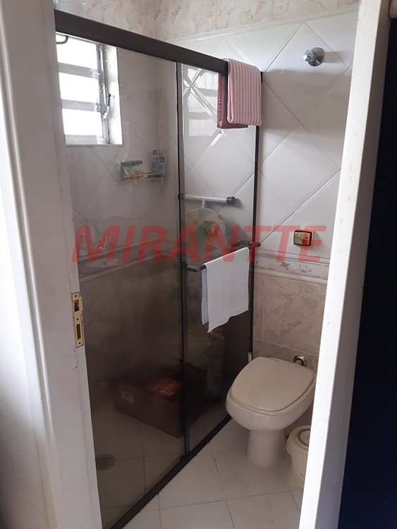 Sobrado de 250m² com 3 quartos em Vila Gustavo