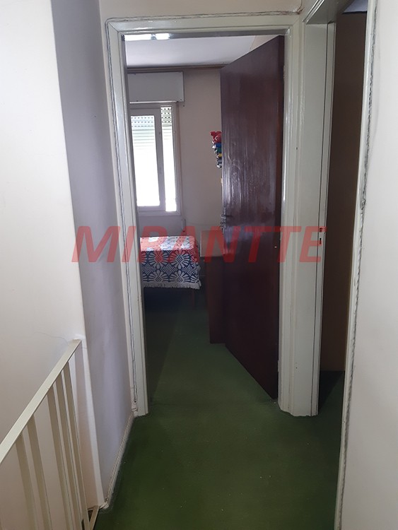 Sobrado de 250m² com 3 quartos em Vila Gustavo