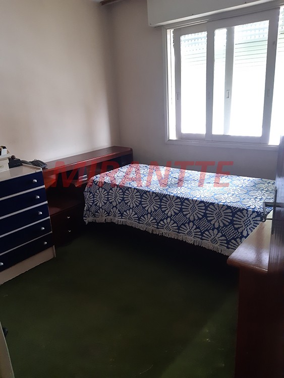 Sobrado de 250m² com 3 quartos em Vila Gustavo