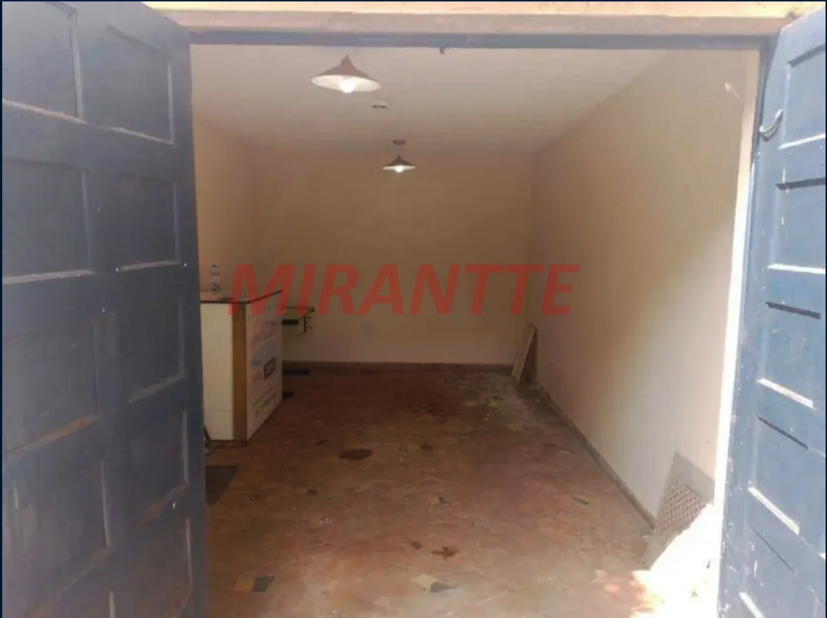 Sobrado de 134m² com 3 quartos em Água Fria