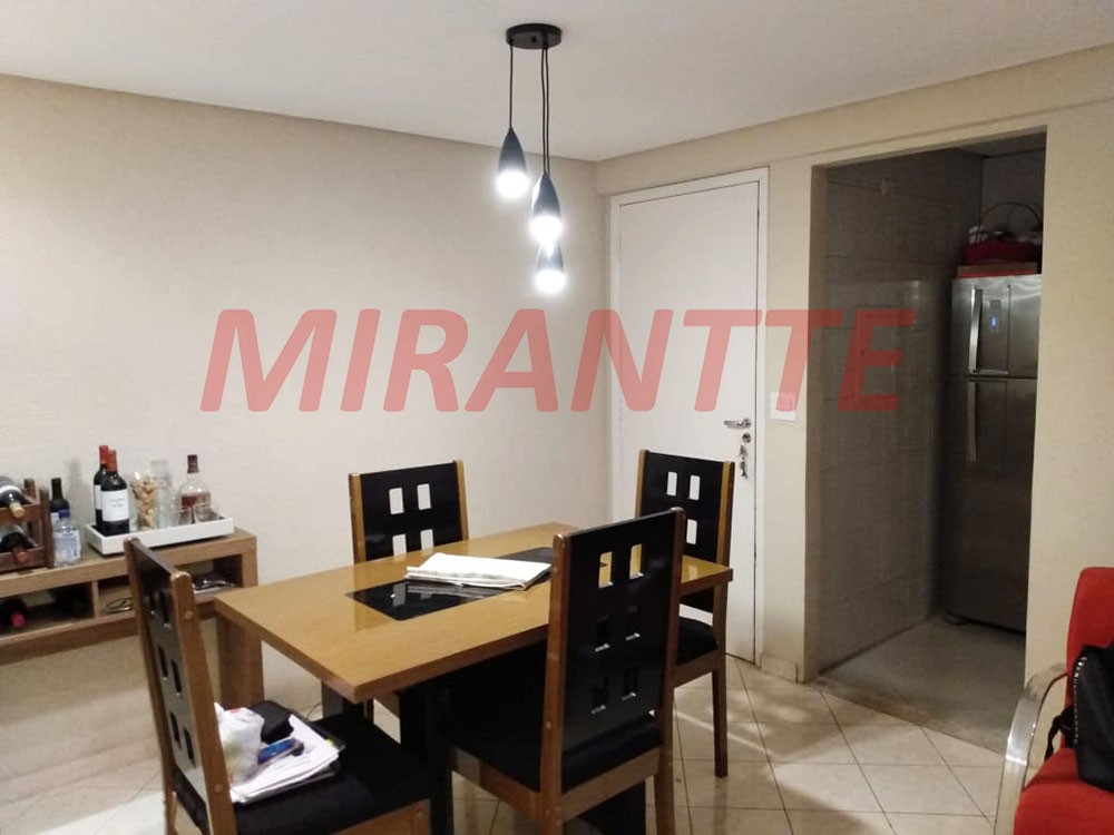 Apartamento de 47m² com 2 quartos em Jardim Vila Galvão