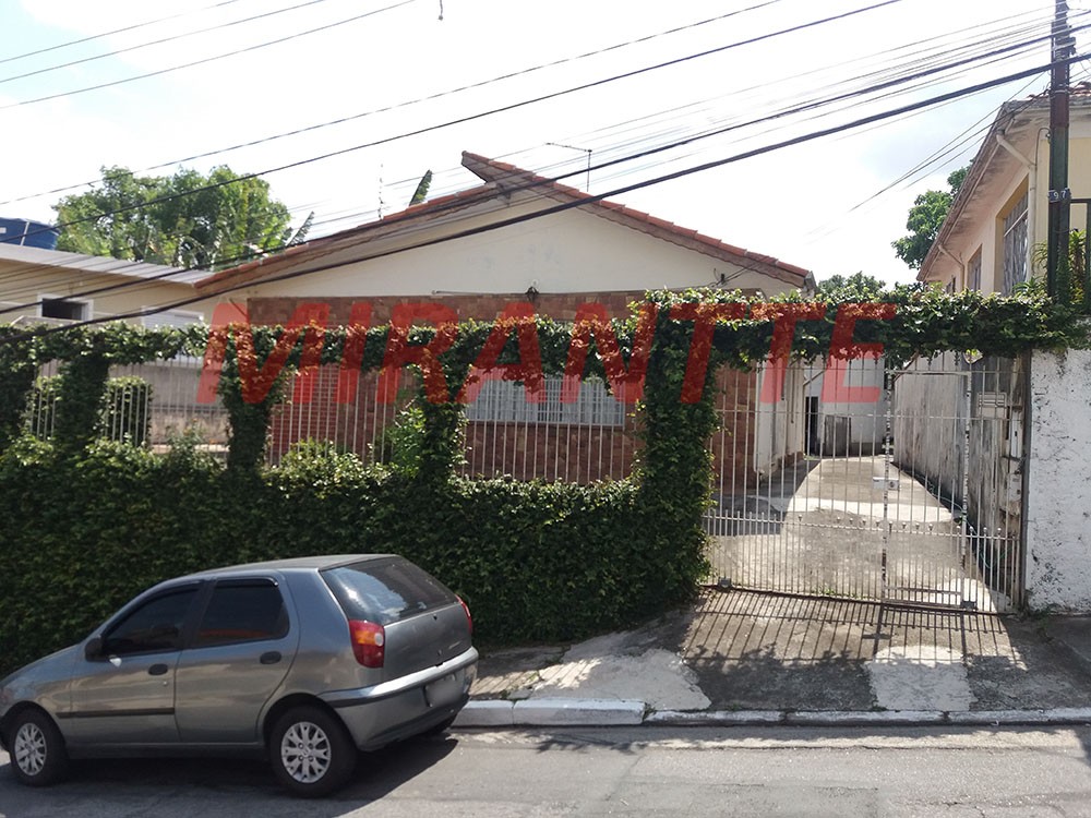 Casa terrea de 250m² com 6 quartos em Vila Mazzei