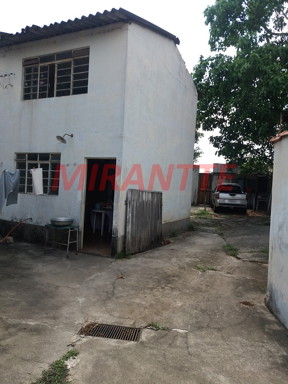 Casa terrea de 250m² com 6 quartos em Vila Mazzei