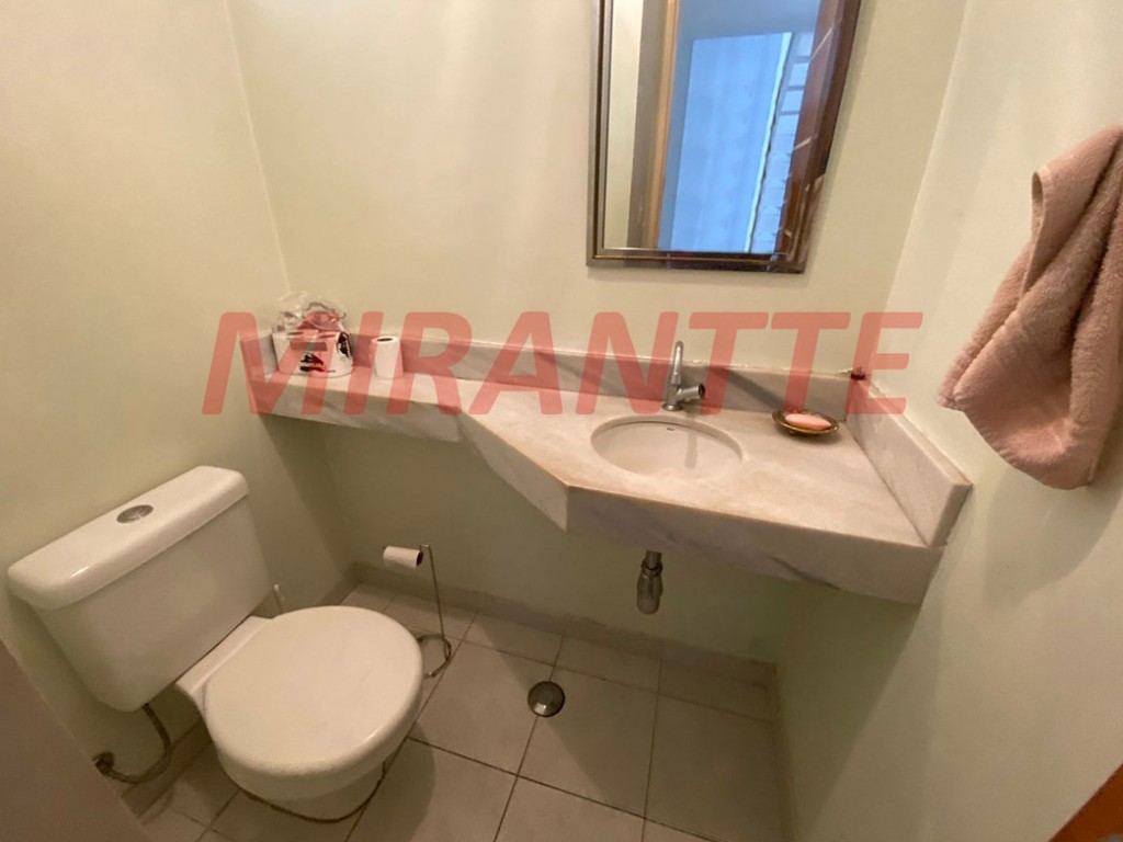 Sobrado de 220m² com 4 quartos em Barra Funda