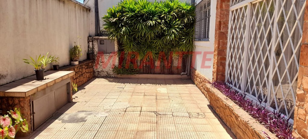 Sobrado de 220m² com 4 quartos em Barra Funda