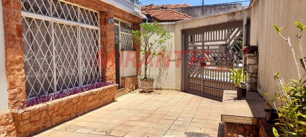 Sobrado de 220m² com 4 quartos em Barra Funda