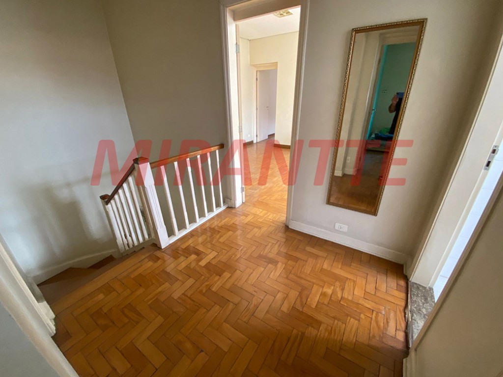 Sobrado de 220m² com 4 quartos em Barra Funda