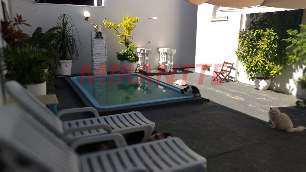Sobrado de 543m² com 3 quartos em VALE DO IGAPO II