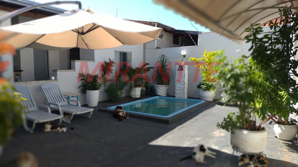 Sobrado de 543m² com 3 quartos em VALE DO IGAPO II