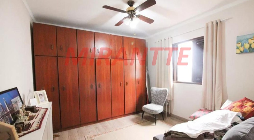 Sobrado de 145m² com 3 quartos em Vila Gustavo