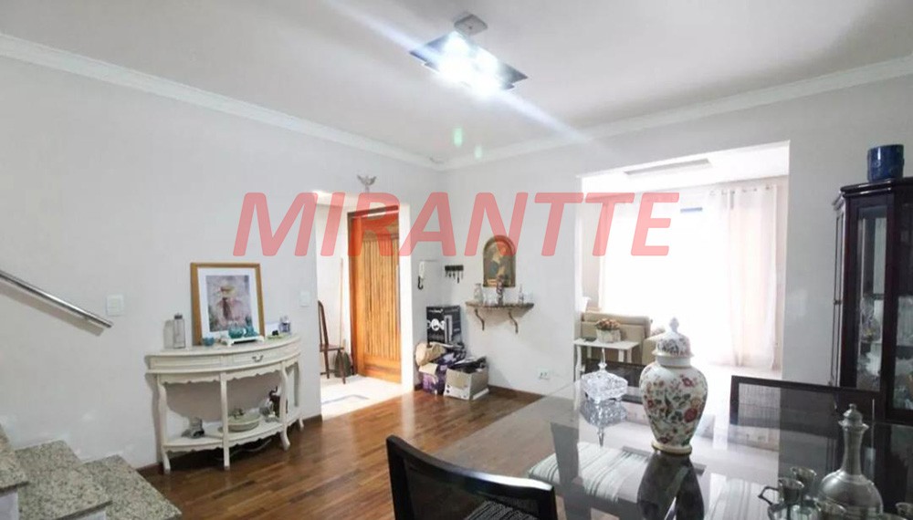 Sobrado de 145m² com 3 quartos em Vila Gustavo