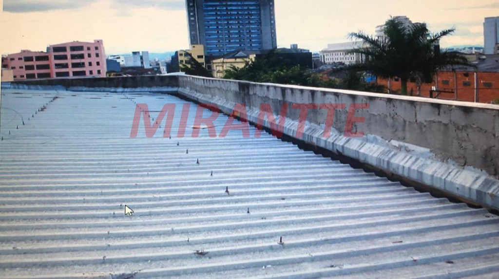Comercial de 400m² em Brás