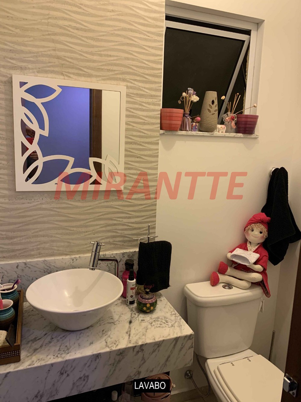 Sobrado de 180m² com 3 quartos em Parada Inglesa