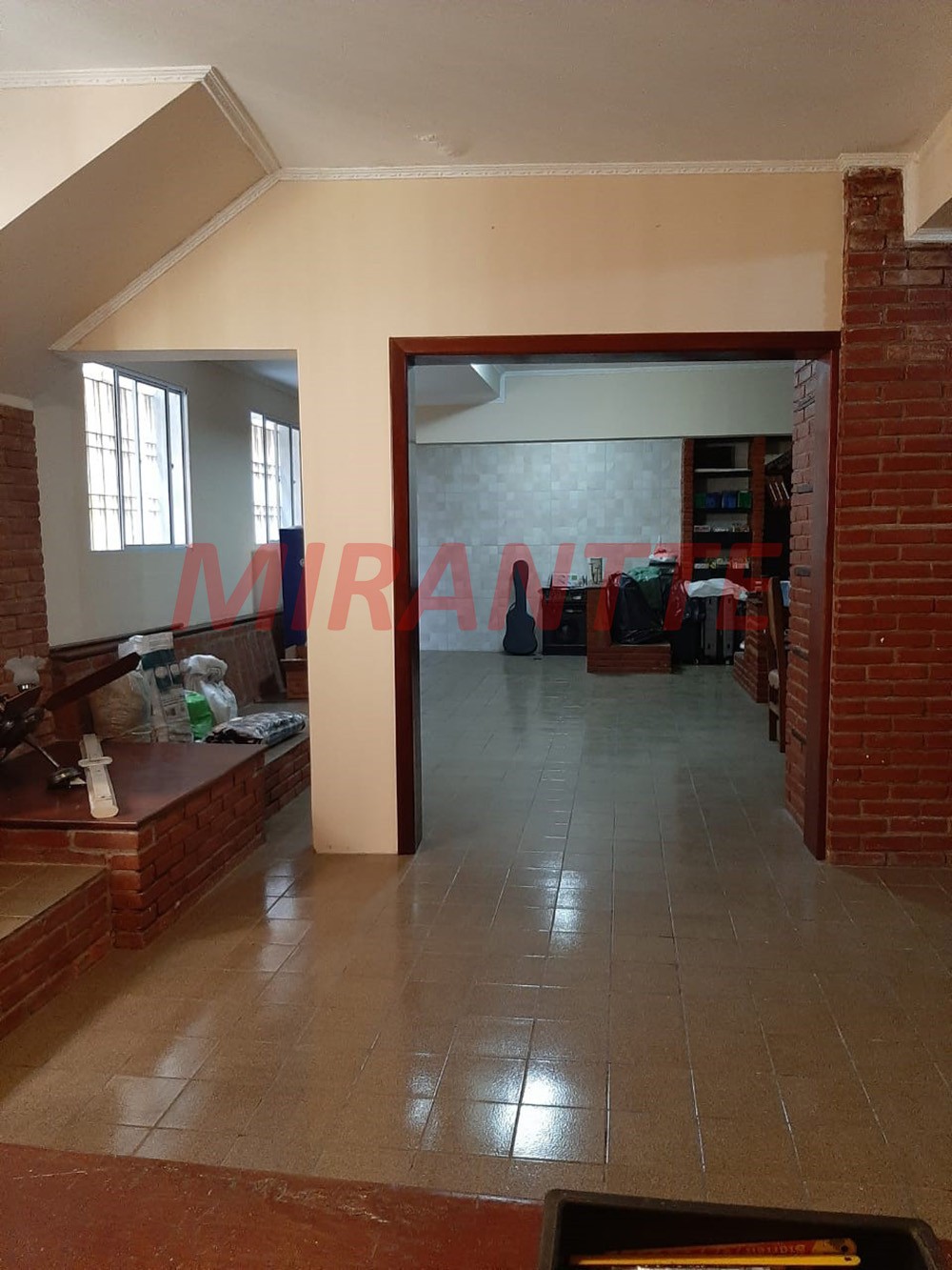 Sobrado de 275m² com 5 quartos em Parque Novo Mundo