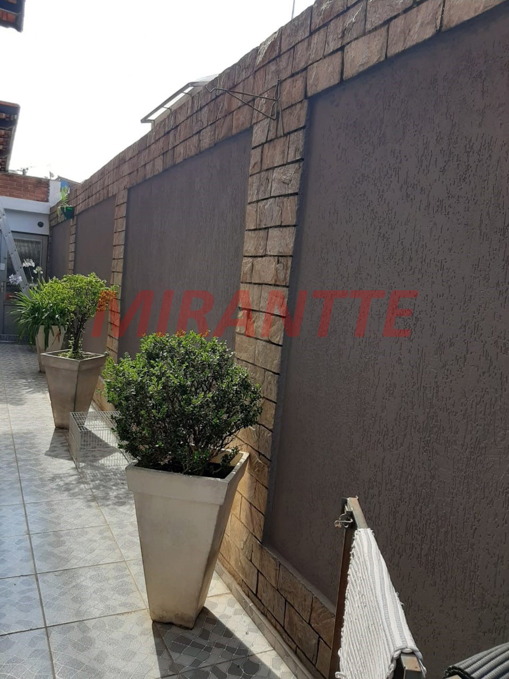 Sobrado de 275m² com 5 quartos em Parque Novo Mundo