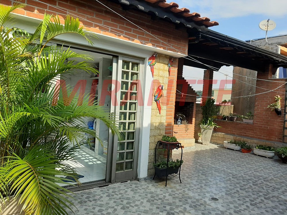 Sobrado de 275m² com 5 quartos em Parque Novo Mundo