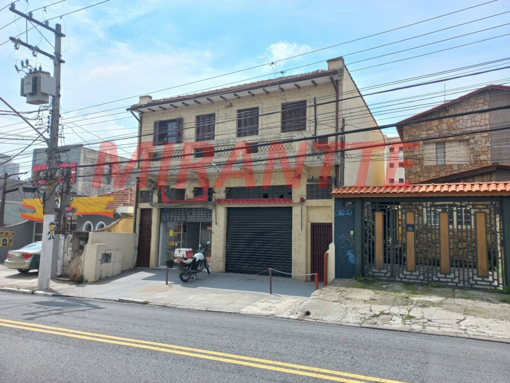 Comercial de 310m² em Vila Mazzei