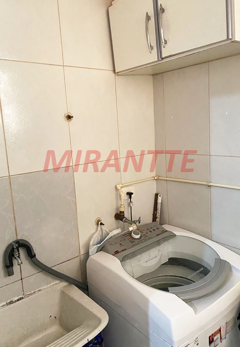 Apartamento de 68m² com 2 quartos em Vila Leonor