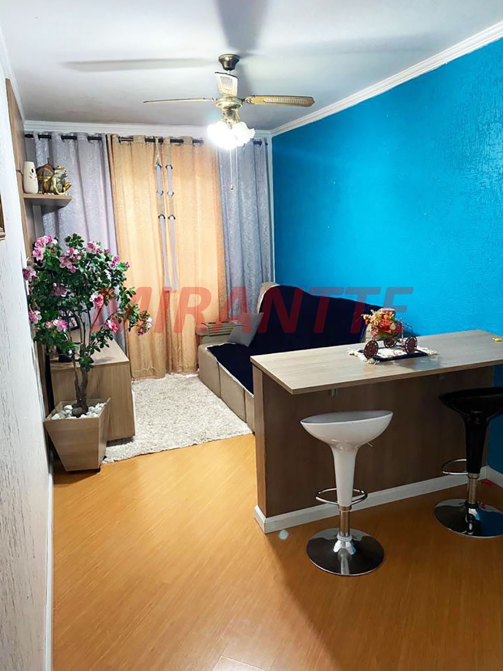 Apartamento de 68m² com 2 quartos em Vila Leonor