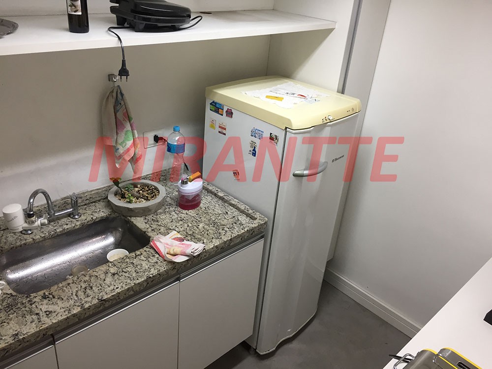Comercial em Jardim Santa Mena