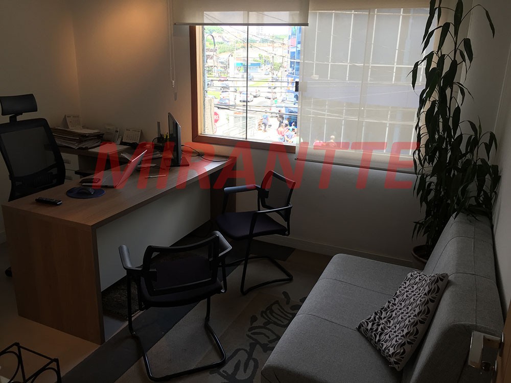 Comercial em Jardim Santa Mena