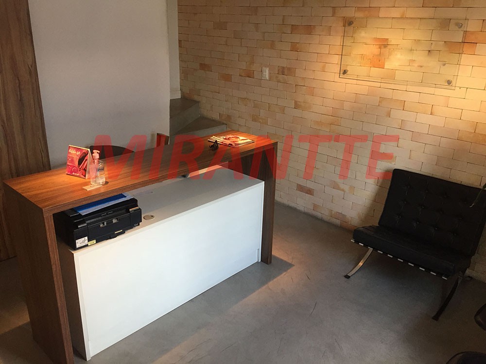 Comercial em Jardim Santa Mena