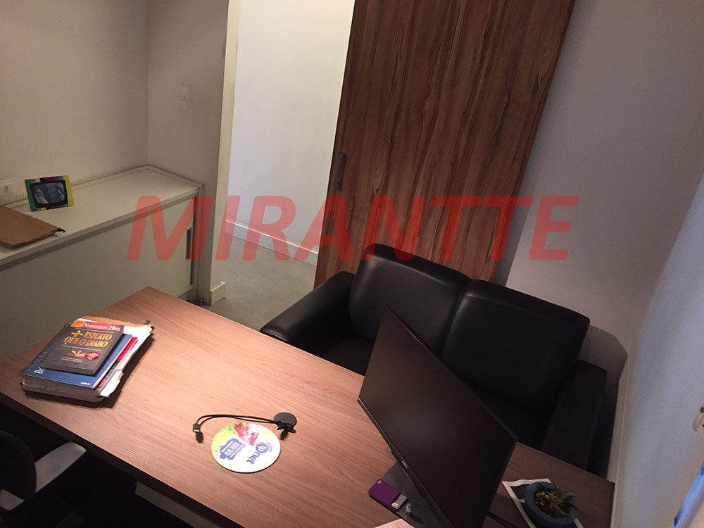 Comercial em Jardim Santa Mena