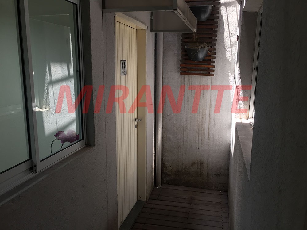 Comercial em Jardim Santa Mena