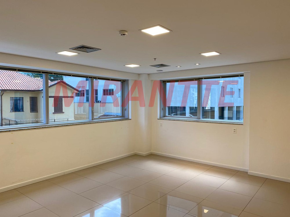 Comercial de 50m² em Santana