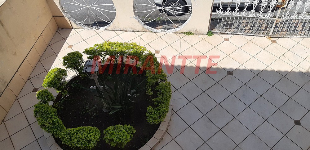 Sobrado de 155m² com 3 quartos em Santana