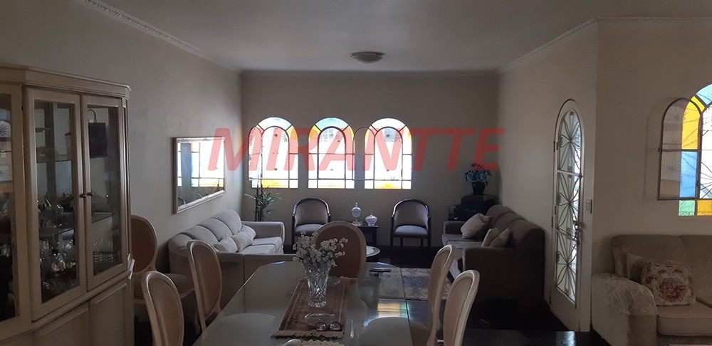 Sobrado de 155m² com 3 quartos em Santana