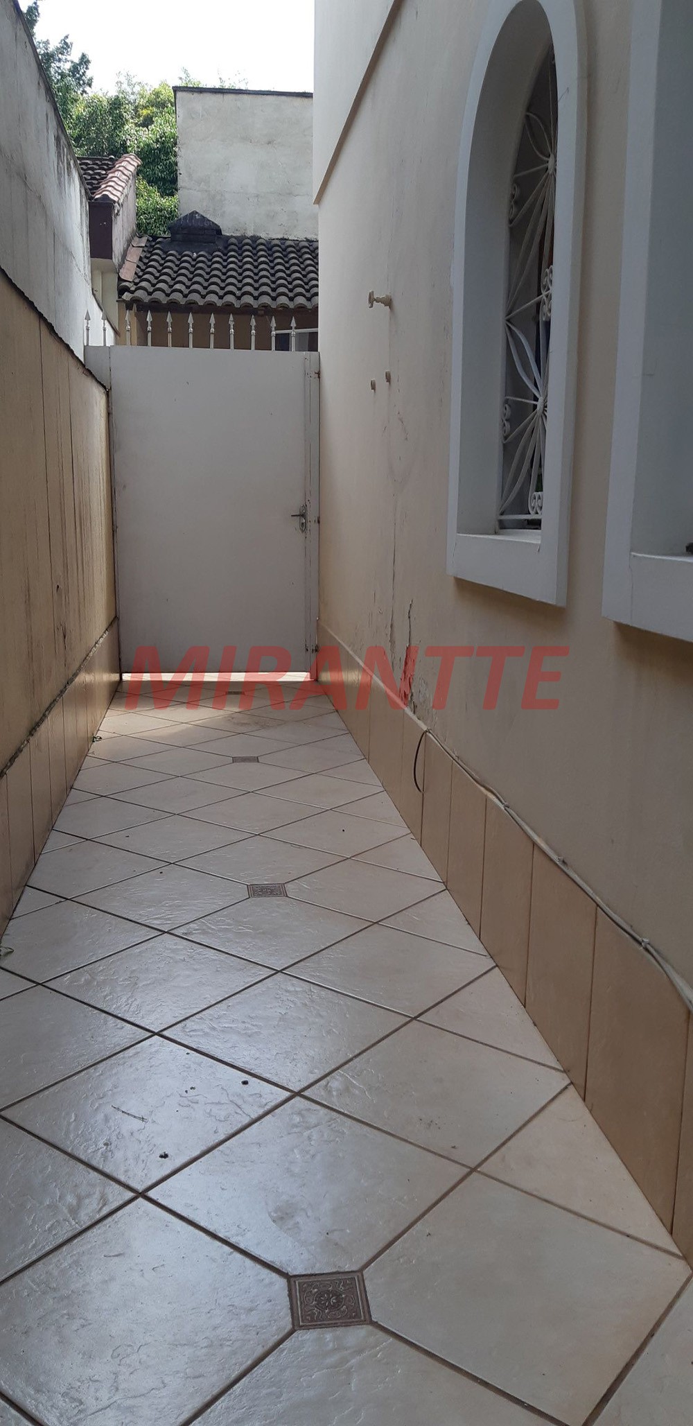 Sobrado de 155m² com 3 quartos em Santana