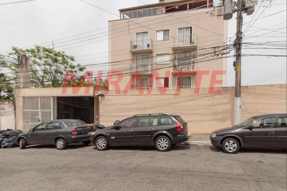 Apartamento de 50m² com 3 quartos em Vila Amalia