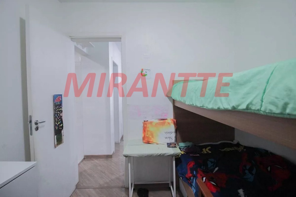 Apartamento de 50m² com 3 quartos em Vila Amalia
