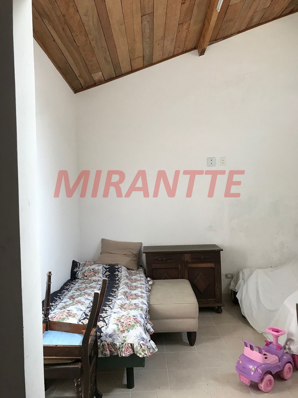 Sobrado de 236m² com 2 quartos em Vila Irmaos Arnoni