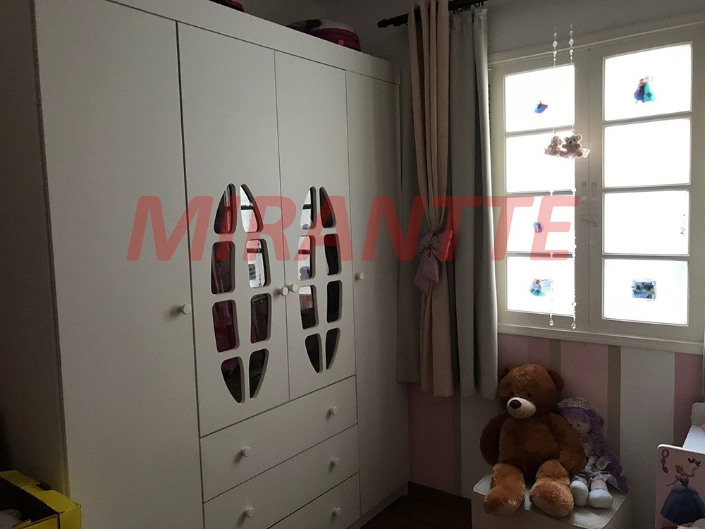 Sobrado de 236m² com 2 quartos em Vila Irmaos Arnoni
