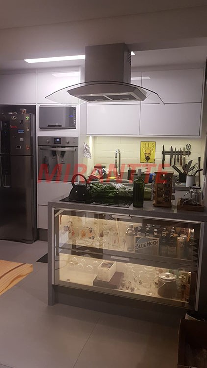 Apartamento de 52m² com 2 quartos em Jaçana