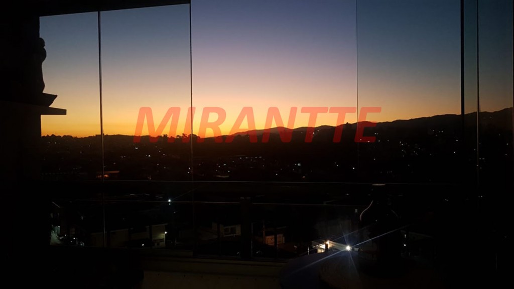 Apartamento de 52m² com 2 quartos em Jaçana