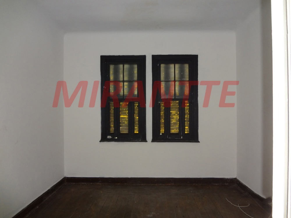 Sobrado de 1949m² com 2 quartos em Santana