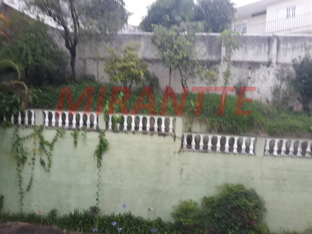 Sobrado de 840m² com 6 quartos em Jardim São Bento