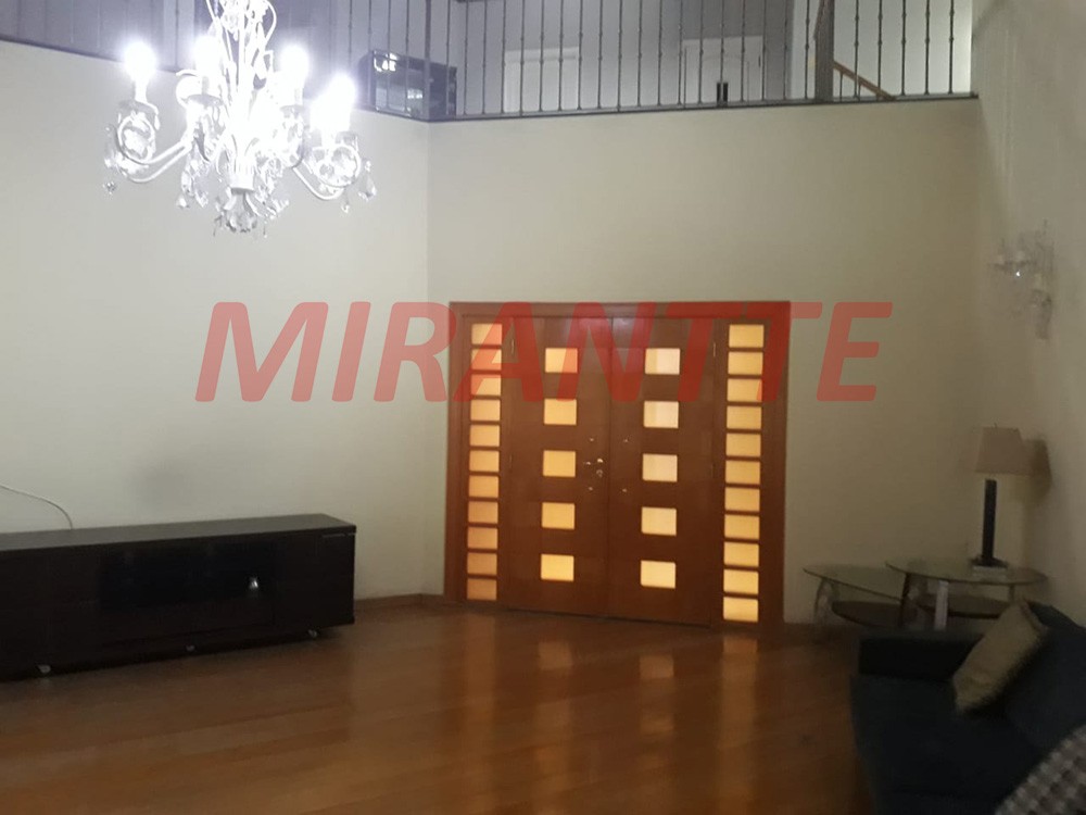 Sobrado de 840m² com 6 quartos em Jardim São Bento