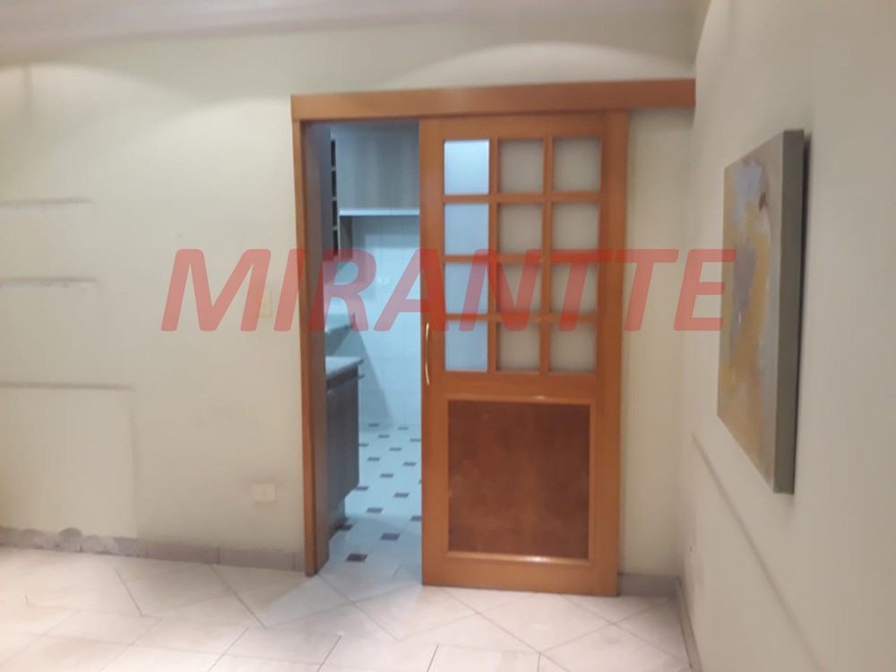 Sobrado de 840m² com 6 quartos em Jardim São Bento