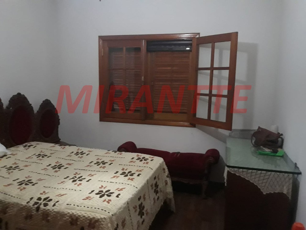 Sobrado de 840m² com 6 quartos em Jardim São Bento