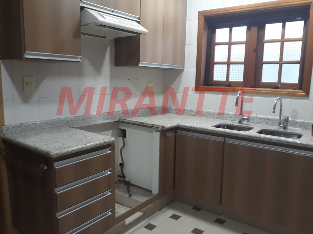 Sobrado de 840m² com 6 quartos em Jardim São Bento