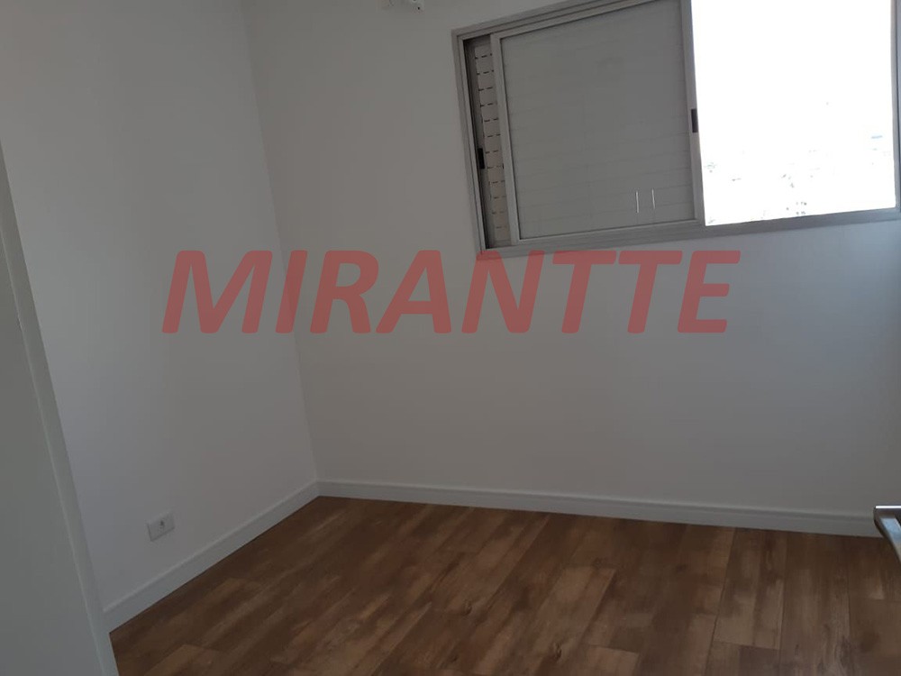 Apartamento de 69m² com 2 quartos em Santana