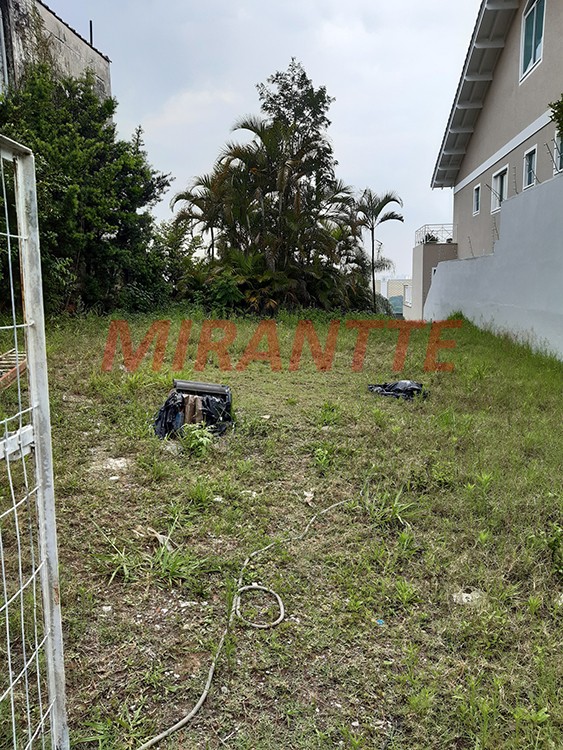 Terreno de 544m² em Jardim São Bento