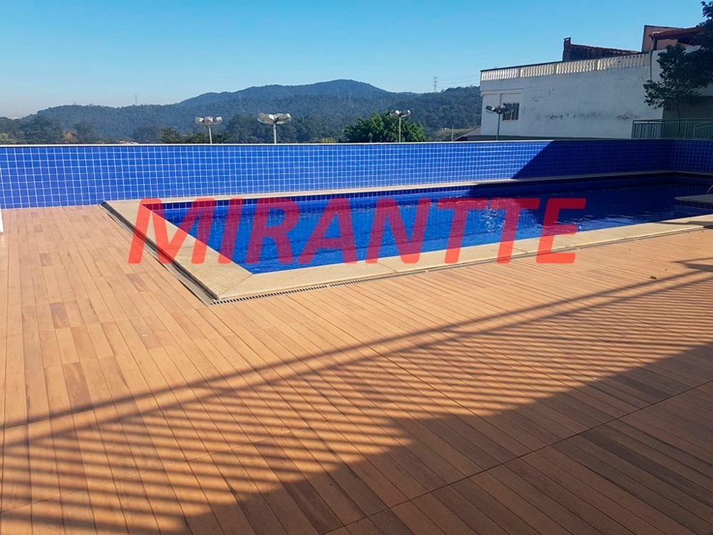 Apartamento de 62m² com 2 quartos em Vila Santos